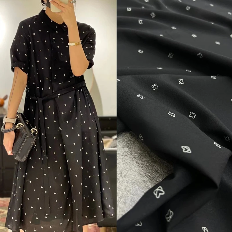 

Fashion Black Bottom White Floret Silk Stretch Crepe De Chine Fabric Designer Shirt Dress Sewing Handmade Div Fabric By The Yard