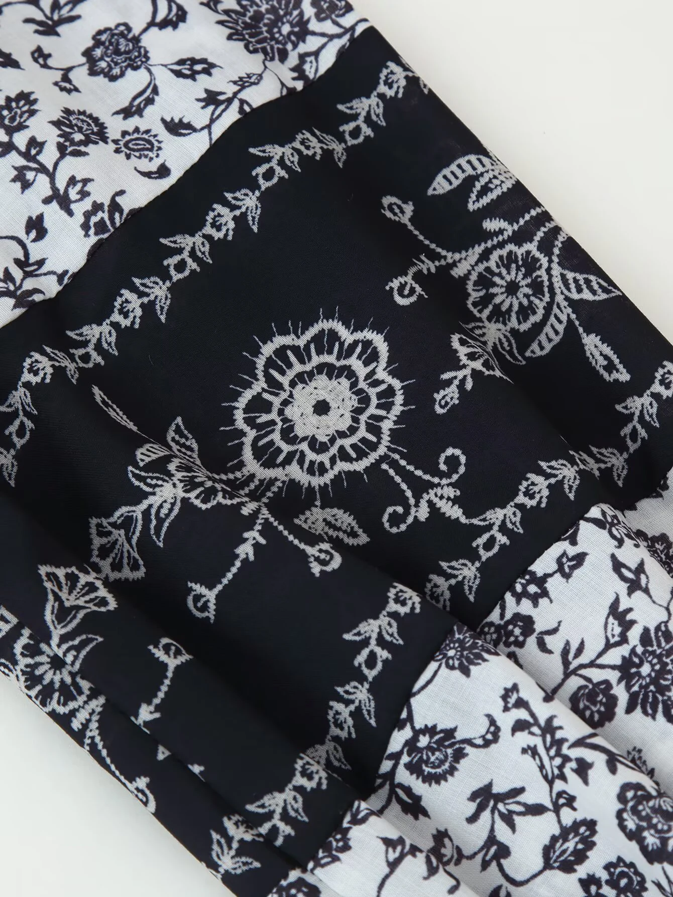 2025 Autumn New Women's Fashion European and American Style Flower Printed Embroidered Beaded Shirt