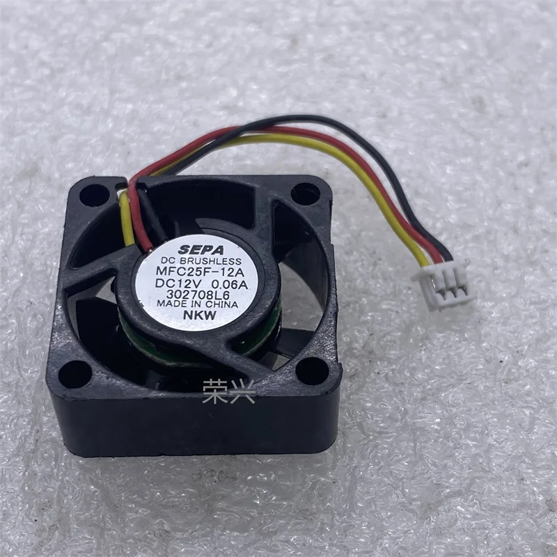 

SEPA MFC25F-12A DC 12V 0.06A 25x25x10mm 3-Wire Server Cooling Fan