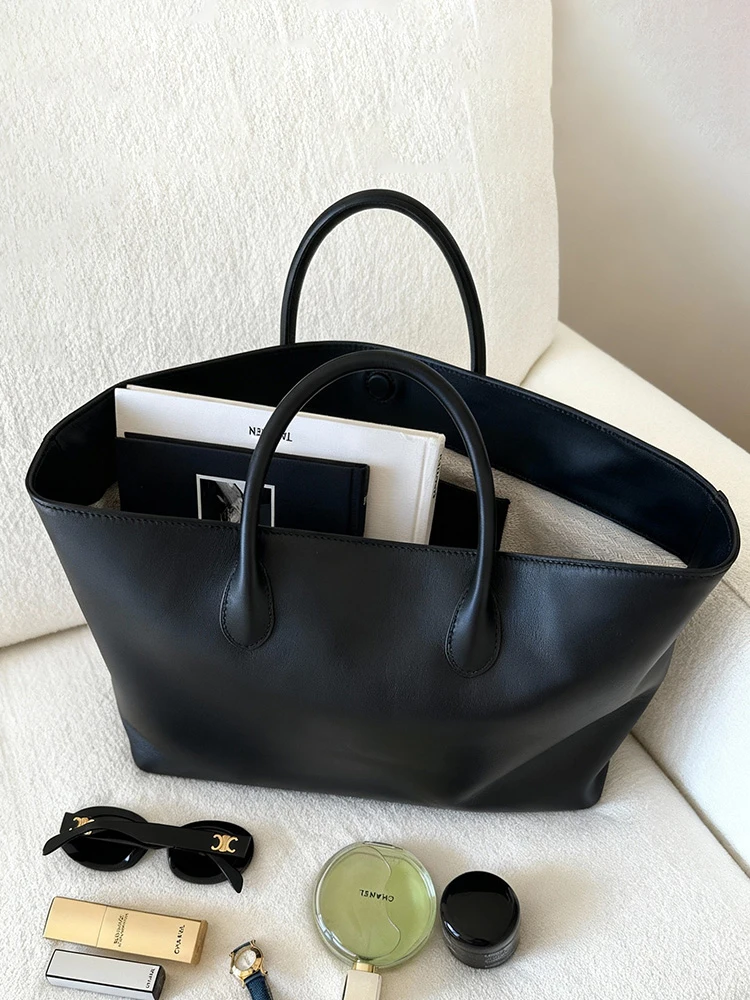 

Кожаная большая женская сумка-тоут Capaci, новинка 2025, роскошная пригородная сумка с мягкой ручкой, Buet ape, однотонная повседневная сумка