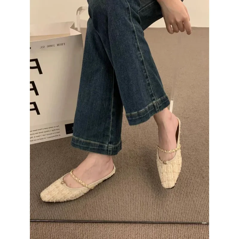 صنادل مماشي للموضة للنساء سهلة الارتداء برأس مسطح ملابس خارجية صيفية ماري جين نصف شباشب مطاطية نسخة مطورة 2025 نمط جديد #4