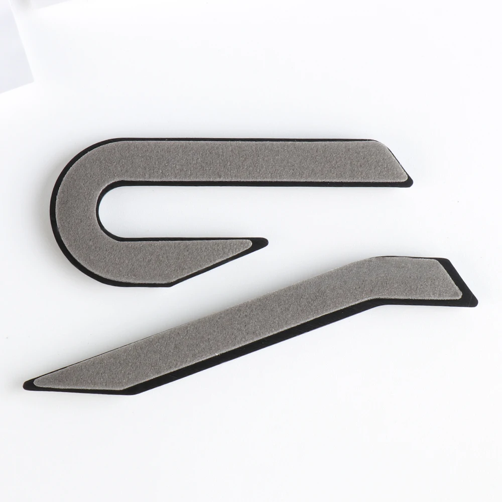 1Pc ABS Plastic Car Rear Door Luggage R Logo Badge Emblem Sticker For Volkswagen Golf 8 Jetta Golf Beetle EOS GTI R32