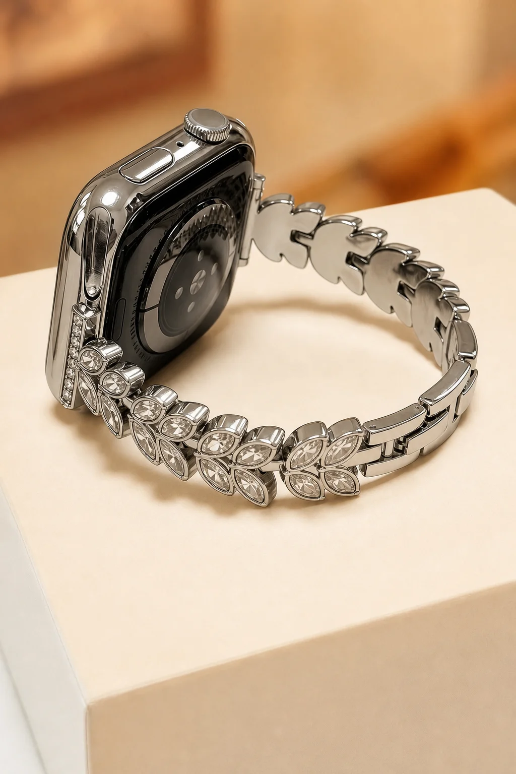 Light luxury fashion metal watch strap compatible with iWatch strap 38mm 40mm 41mm 42mm 44mm 45mm 49mm handmade watch strap