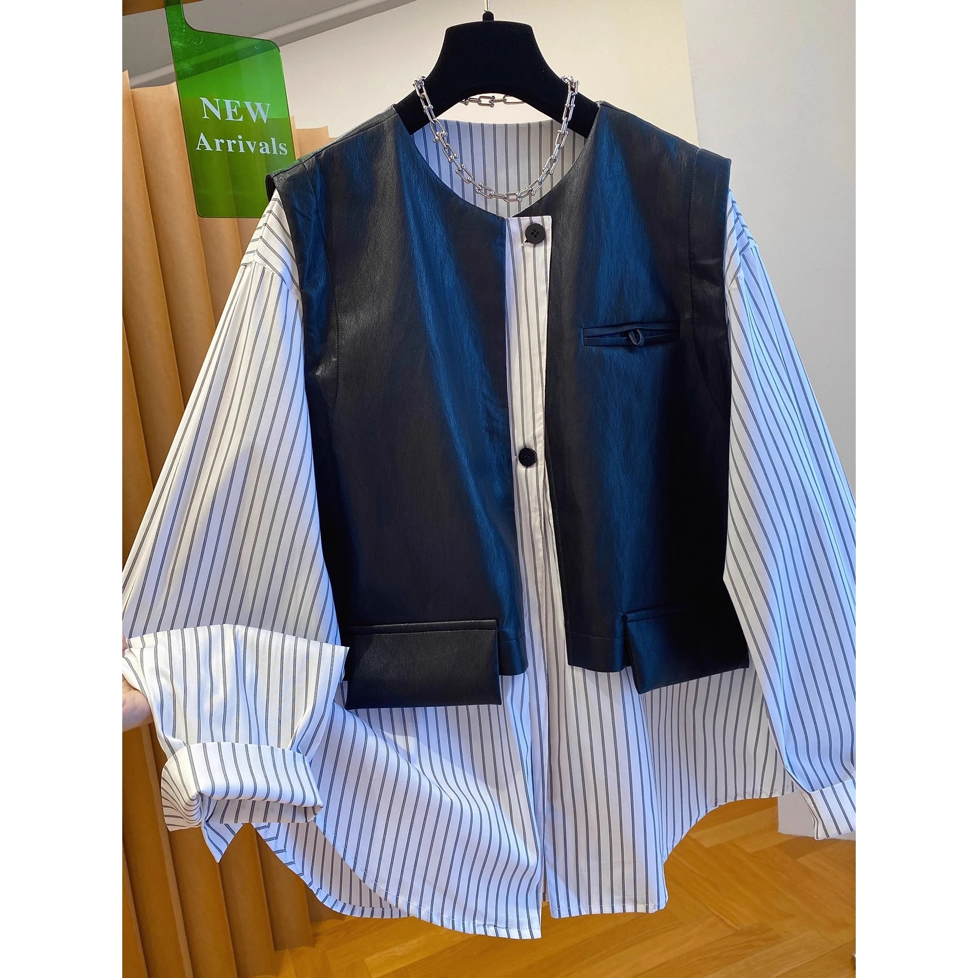 

Loose Long Sve Striped irt Men's Autumn Winter Casual Faion Padded Vest Design False Two-Piece Top for Men And Women