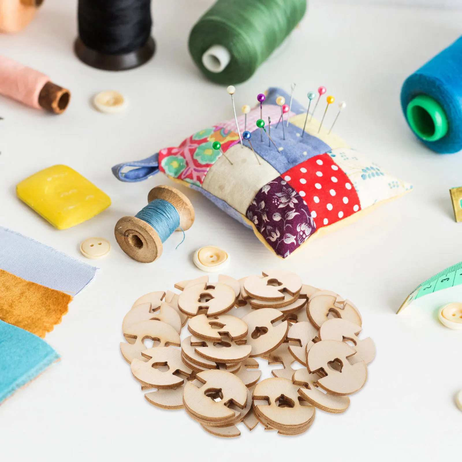 

100Pcs Wood Craft Buttons Pom Pom Attachment Holder for Beanies Round Slotted Wooden Button Heart Cutout Sewing Button Knit Hat