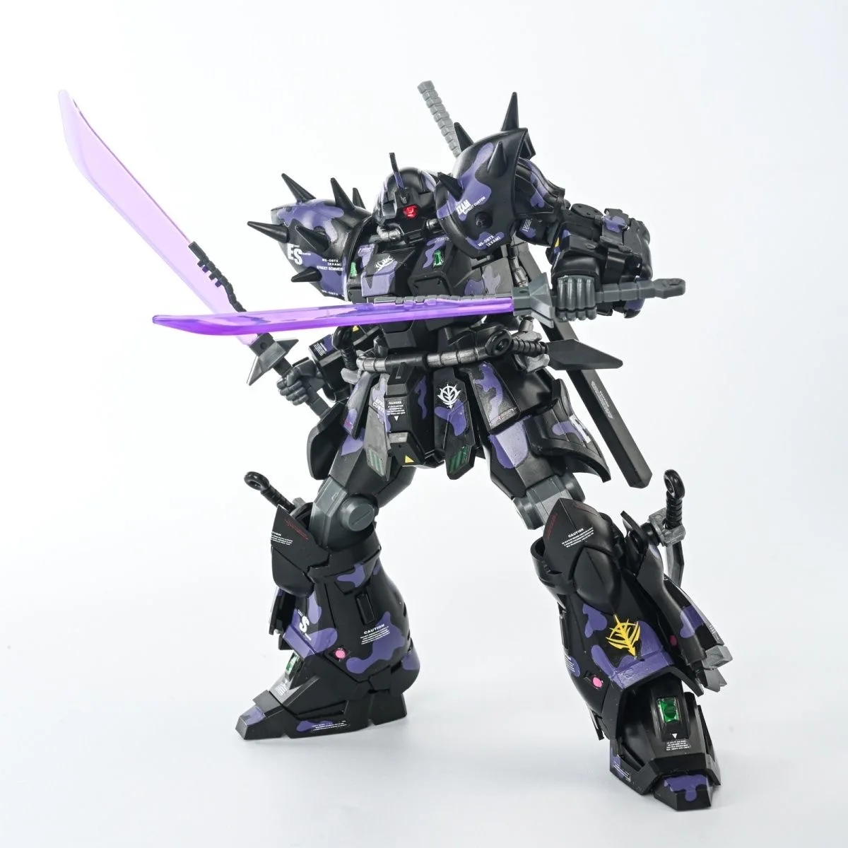 

Night Camo Efreet Nacht Gundam Assembly Model Kit, Black Purple Camouflage Zeon Mobile Suit with Dual Purple Transparent Heat Sa