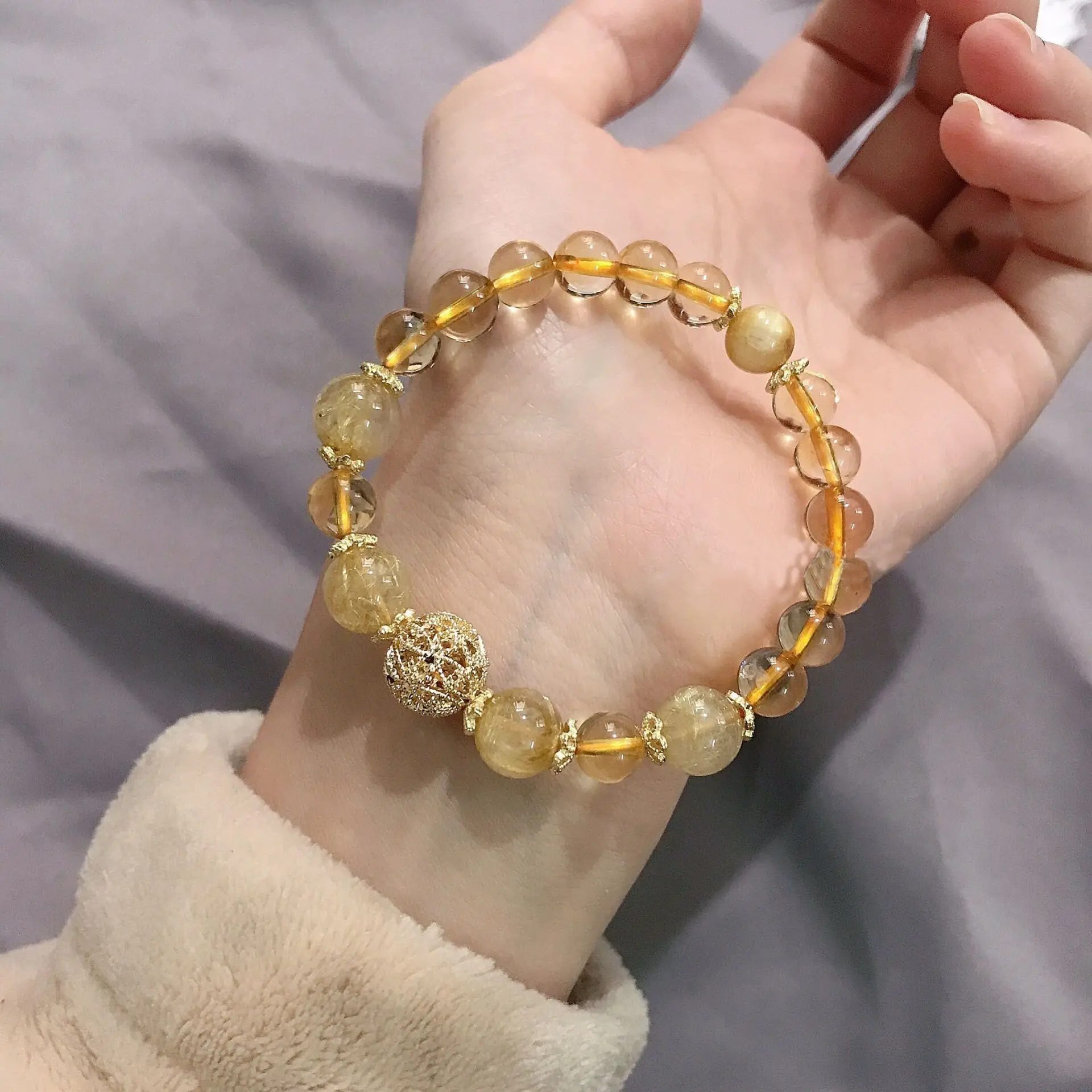 

Natural Gold Rutilated Quartz Citrine Special-Interest Design Simple Send Girlfriend Girlfriend Bracelet Gift