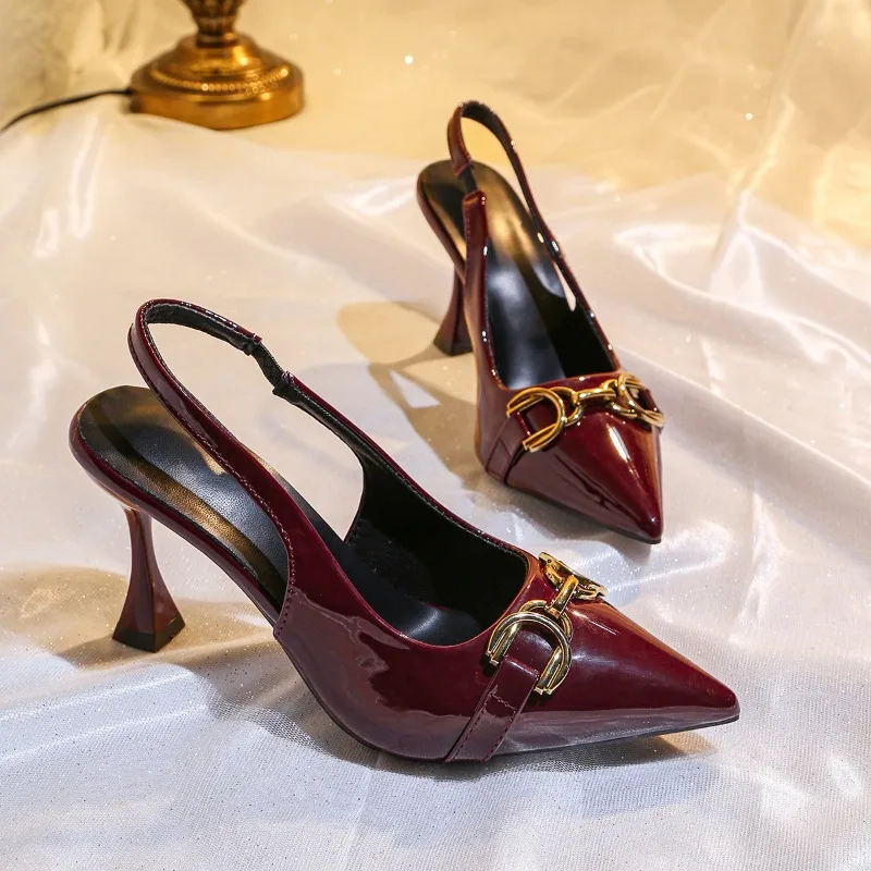 

Новые женские элегантные туфли-босоножки 2026 года с открытым задником, на высоком каблуке, с острым носком, черные, для работы, модные летние туфли под платье