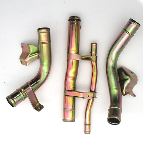 Imagen 2 del producto 1 Uds. Radiador de tanque de agua de conducción, entrada y salida de tubería de agua de hierro para Suzuki Swift 1,5 Sedan SX4 LANDCRUISER