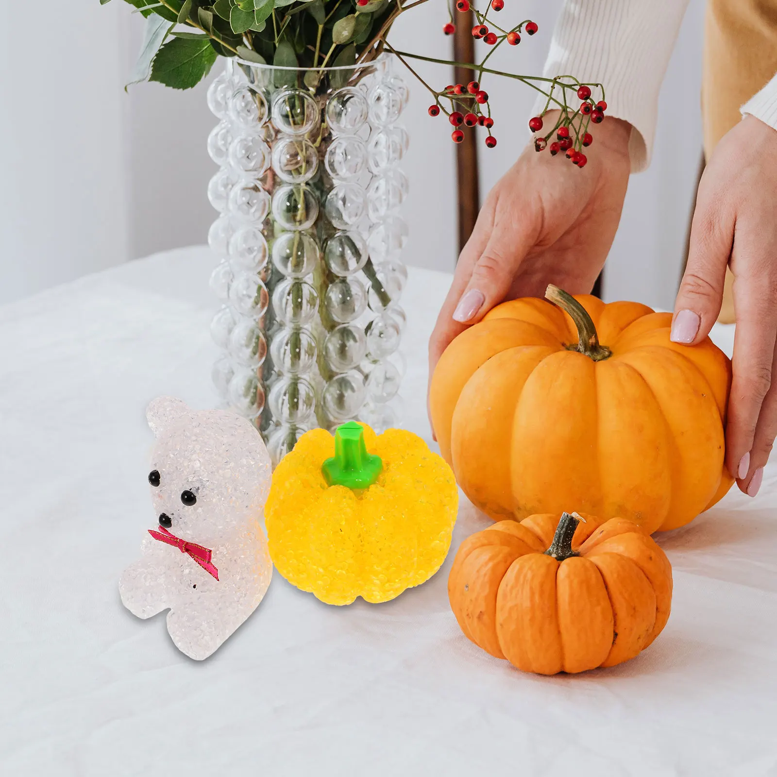 

2Pcs LED Halloween Pumpkin Plastic Light Decorative Bear Night Lamp Party Home Decoration Festival Atmosphere Pumpkin Light