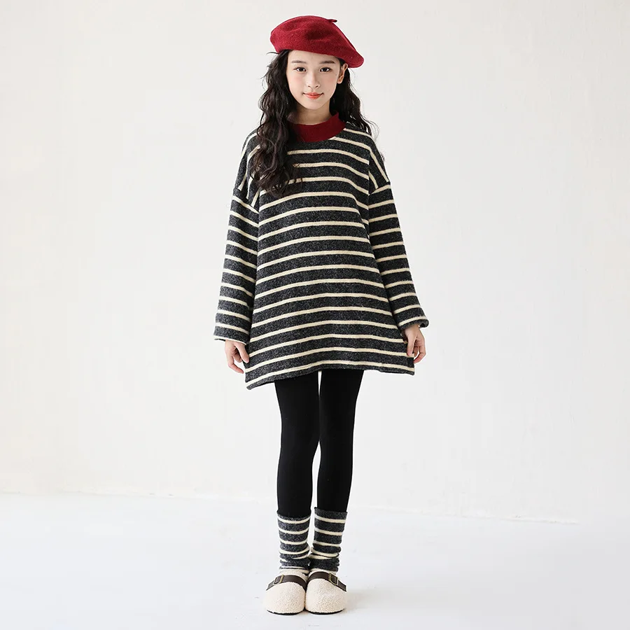 ملابس الفتيات لخريف وشتاء 2025 مخططة مخططة بأكمام طويلة تي شيرت دافئ فستان مراهق للأطفال فضفاض 4 6 7 8 9 10 11 12 سنة كوريا #5