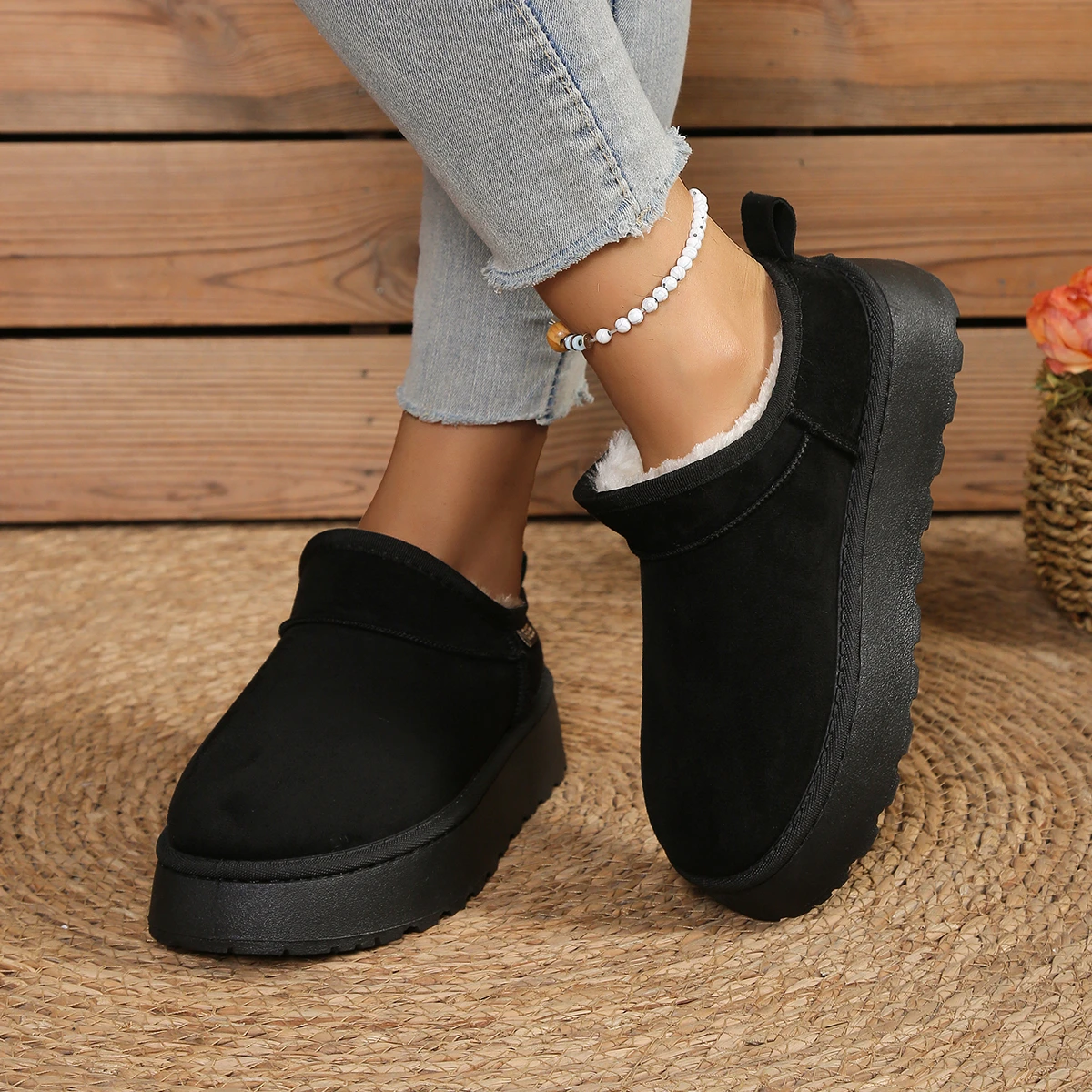 Zapatos Haken con suela gruesa para mujer, botas de nieve cálidas, mocasines informales de invierno, zapatos de algodón peludos, novedad de 2025