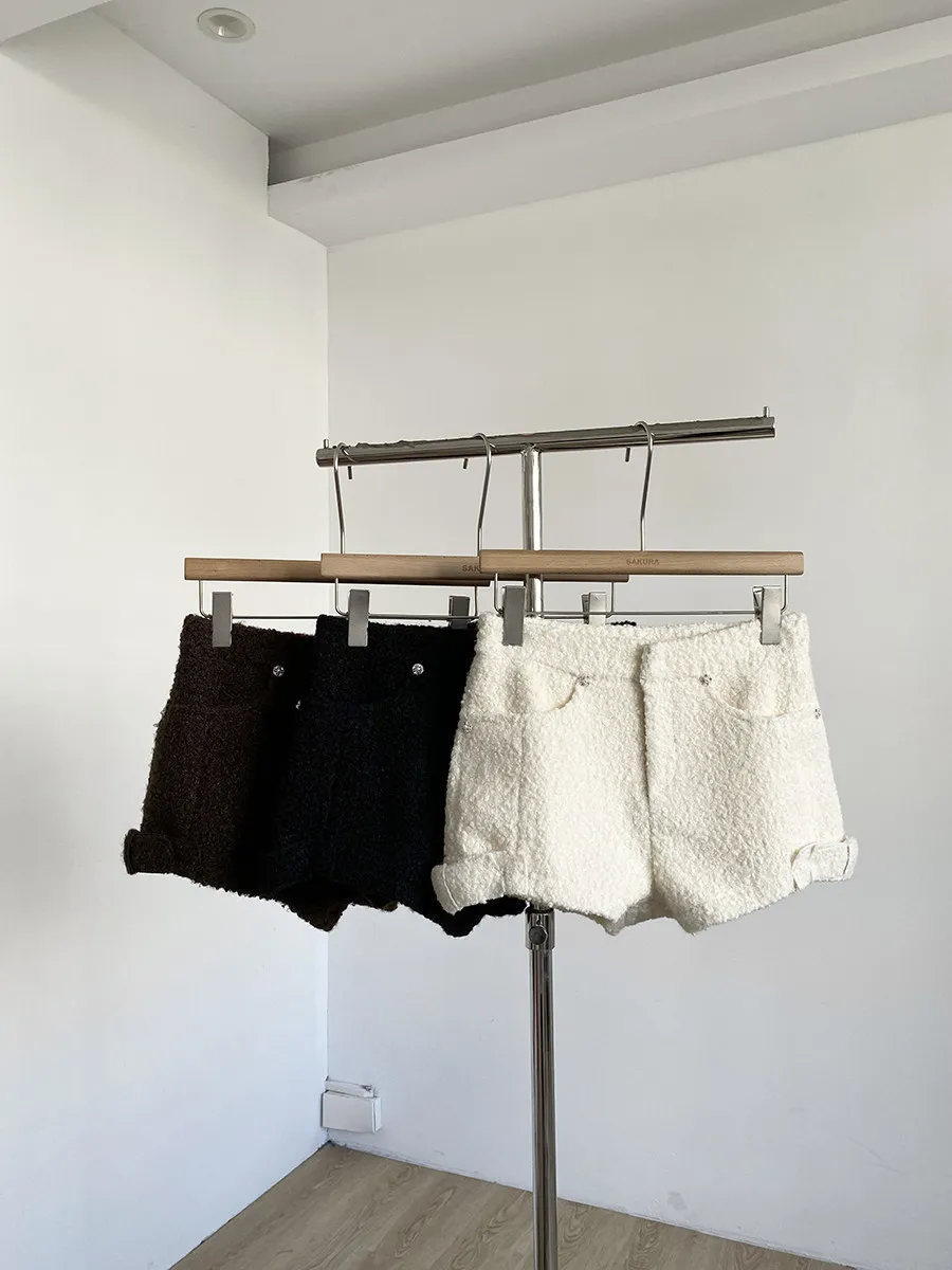 

Женские осенне-зимние шорты с низкой посадкой из искусственной шерсти, широкие шорты-брюки однотонного цвета, короткие брюки-шорты А-силуэта