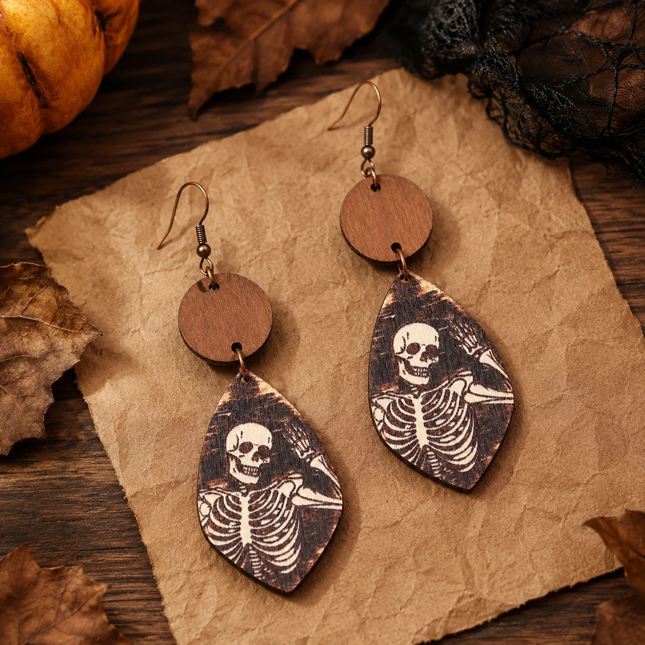 Vintage Wooden Skeleton Dangle Earrings for Women Halloween Skull Drop Earrings Gothic Spooky Vintage Wood Jewelry Party Gift