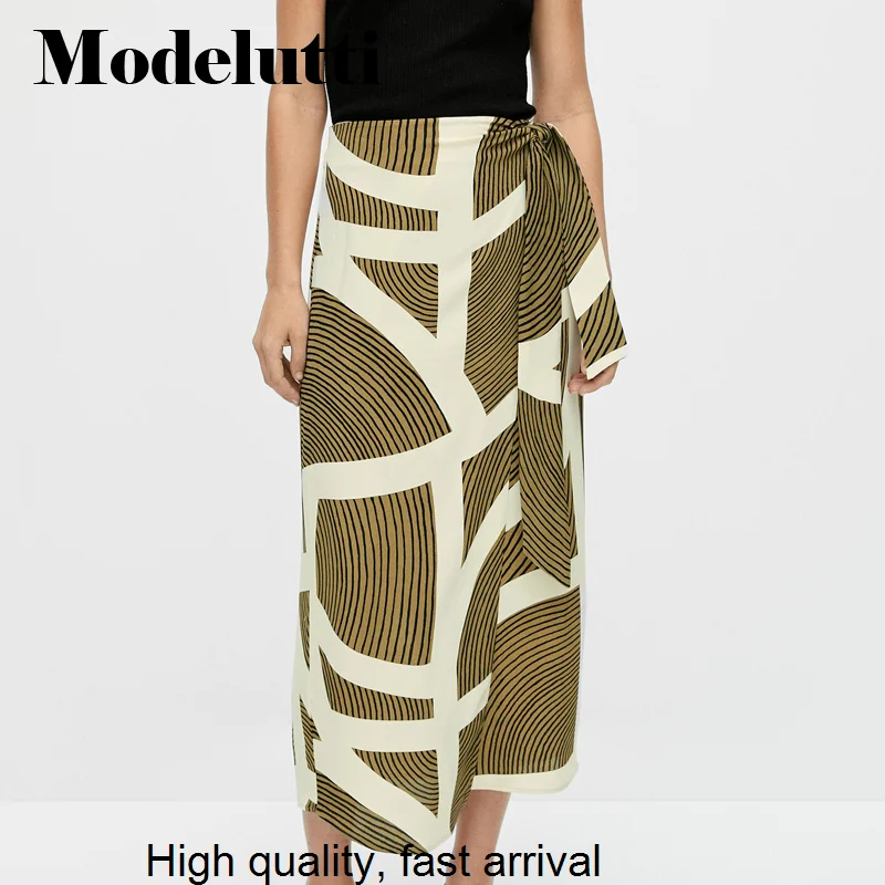 

Spring 2023 New Autumn Print Skirt Slim Belt Design Women Fashion Simple All-match Elegant Casual Midi Skirt Female