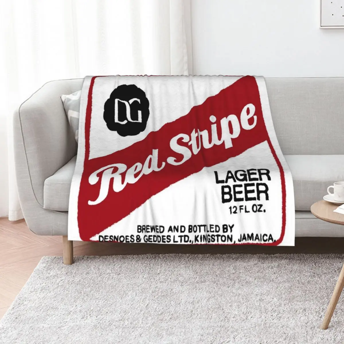 

Red Stripe POP Throw Blanket Vintage Nap Kid'S valentine gift ideas Blankets
