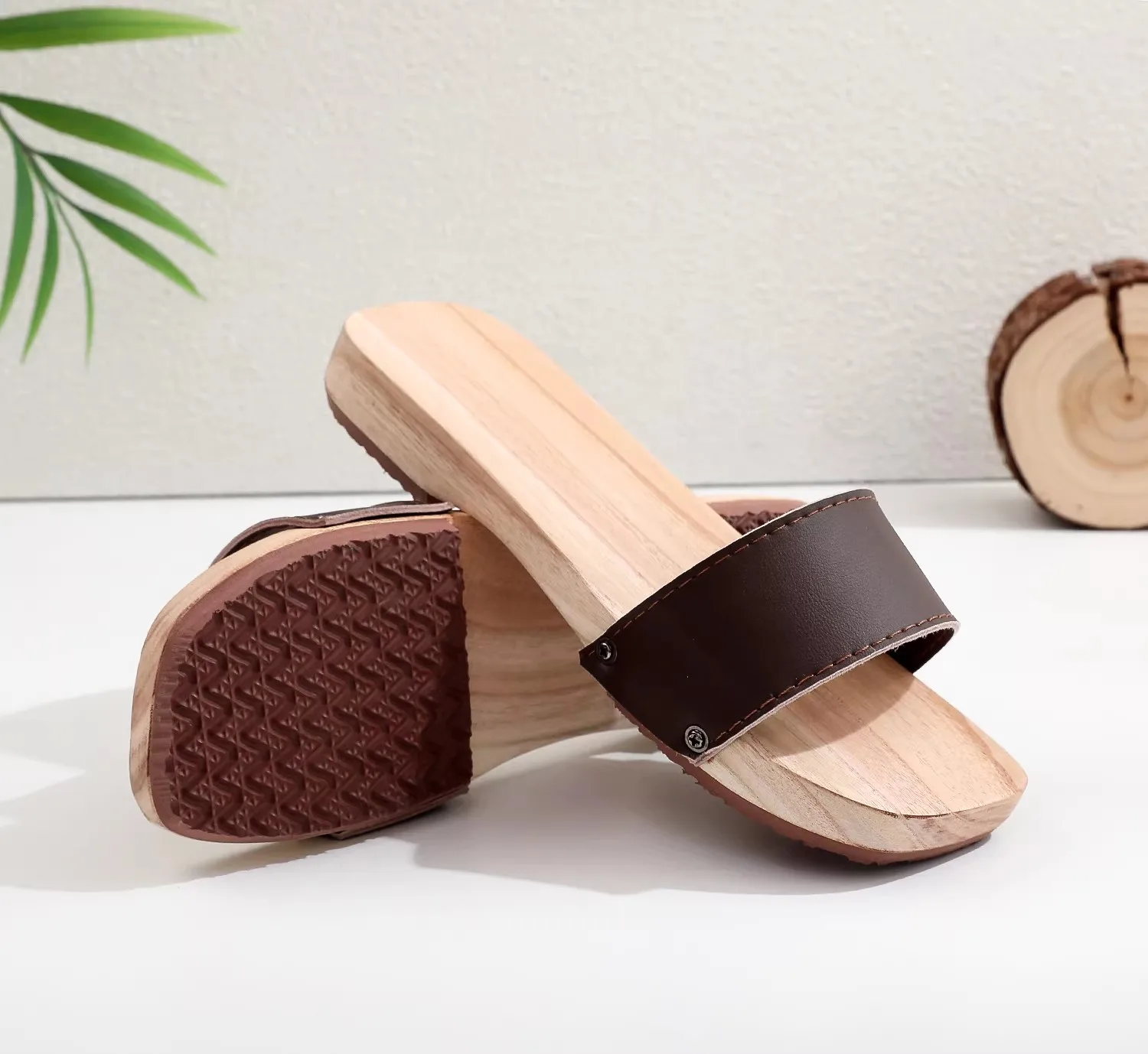 Vintage Wooden Geta Sandals - Traditional Japanese-Style Summer Clogs, Handmade Unpainted Wood Slippers