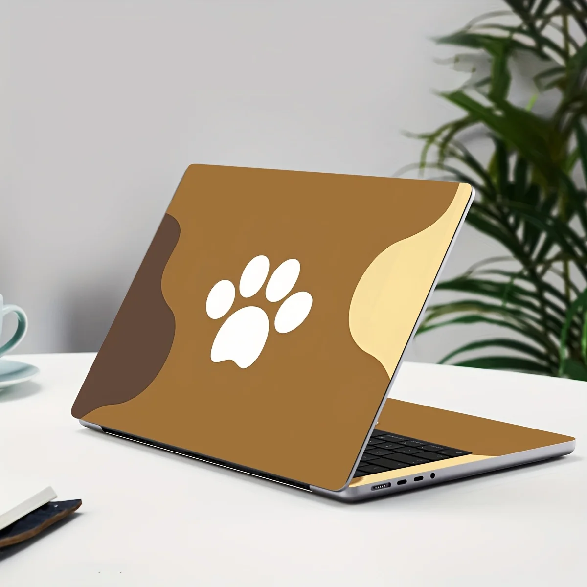 

2-Pack Cat's Paw Printed Laptop Stickers, Vinyl, Scratch and Water Resistant, Laptop Skin, Suitable for 13In to 15In Laptops,