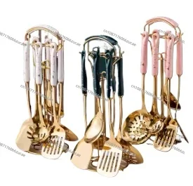 

EnsembA complete set of household kitchen utensils, a seven-piece set