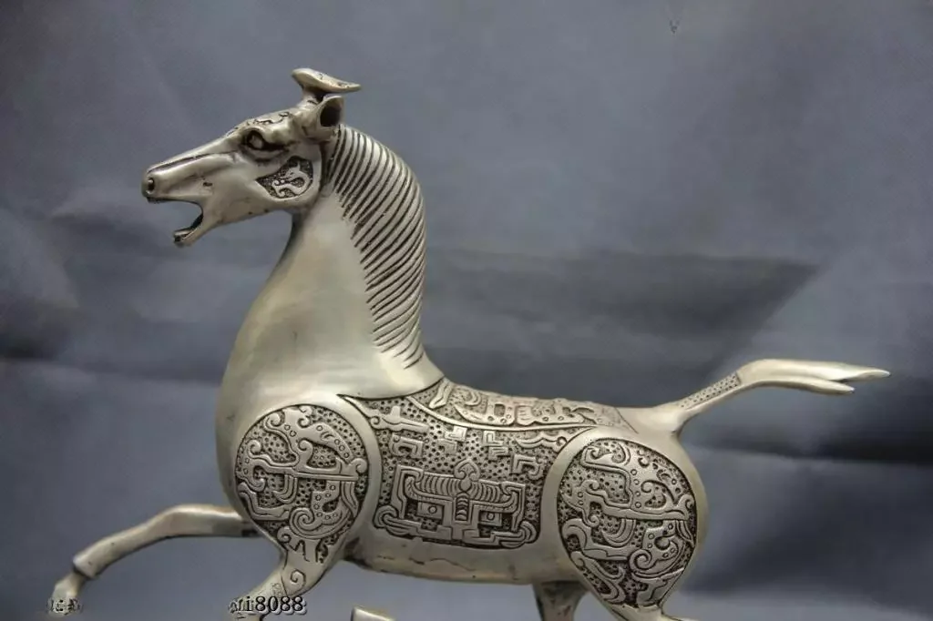 Chinese Folk White Copper Silver Horse Stepping on Flying Swallow Horse Statue