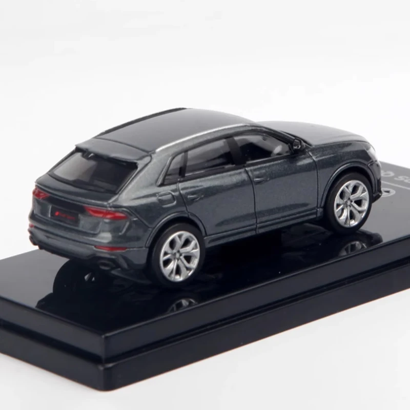 Diecast 1:64 Scale RS Q8 Alloy SUV Car Model Finished Product Simulation Toy Collection Gift Static Model Souvenir