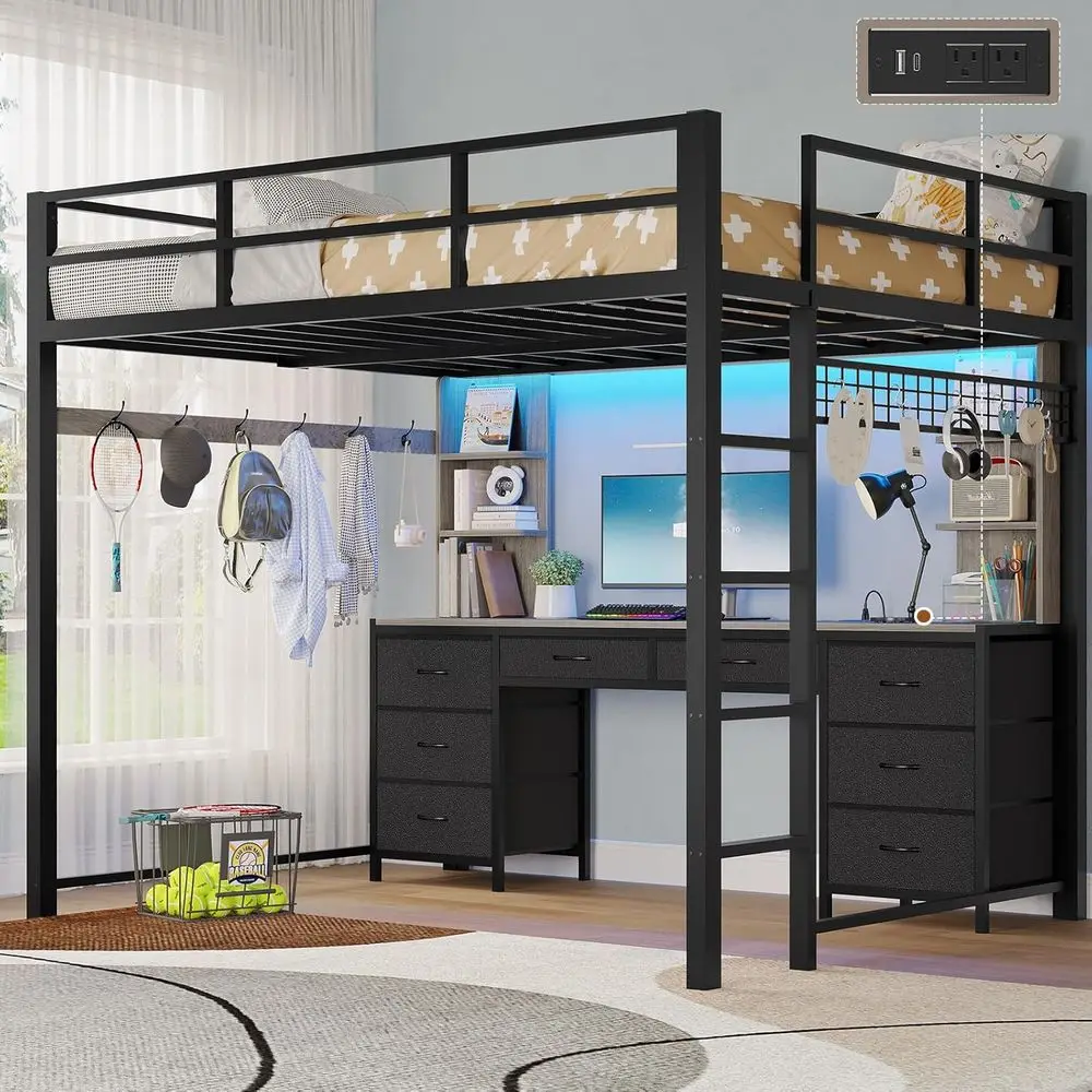 

Металлическая кровать-чердак со столом, 8 ящиками для хранения, зарядной станцией, светодиодной подсветкой, 4 открытыми полками, бесшумная, экономит пространство, без коробок для хранения.