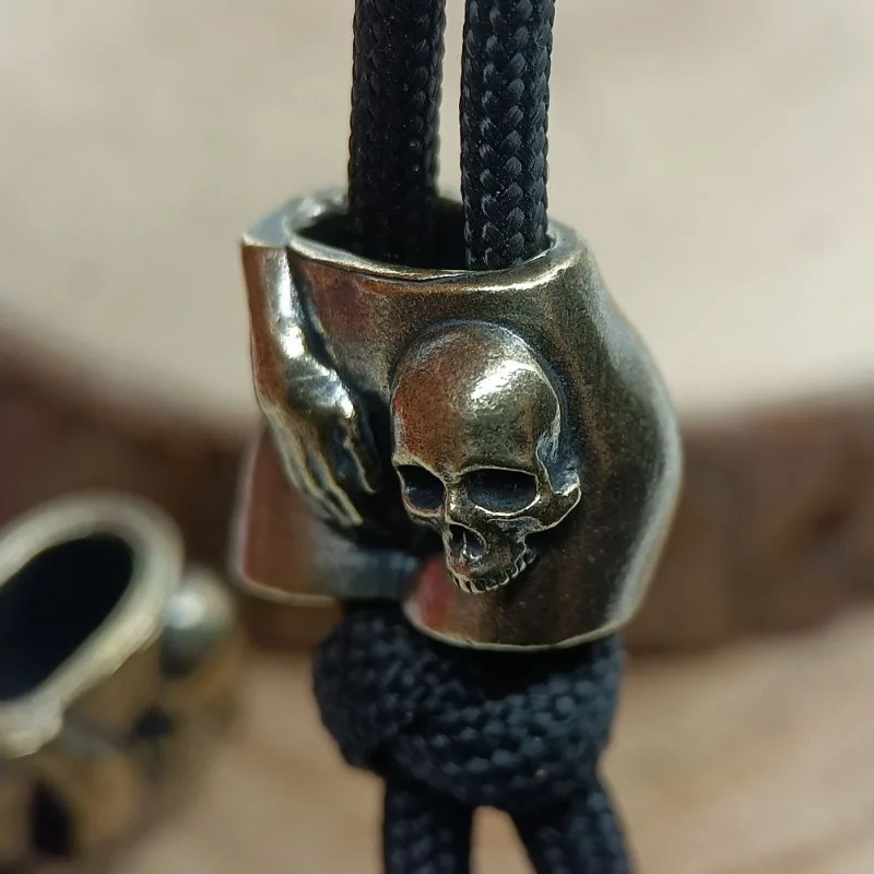 Totenkopf-Messerperlen aus Messing EDC Outdoor DIY Paracord Handgefertigte gewebte Lanyard-Anhänger Accessoires Punk-Armbänder Charms – Detail 4
