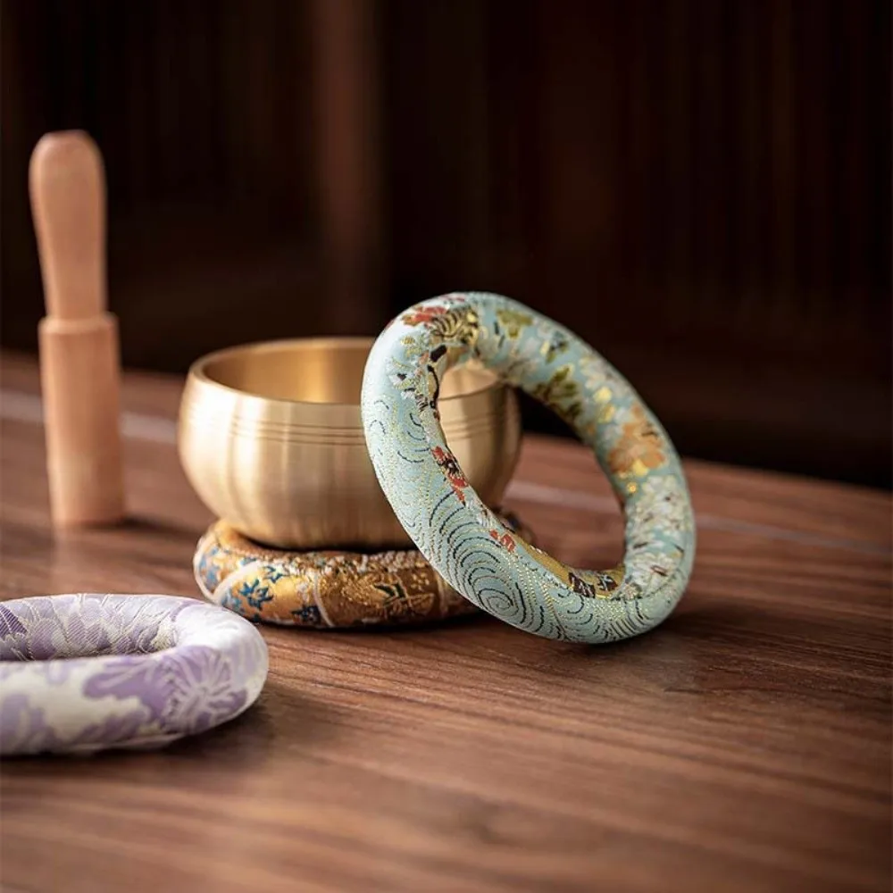 

Spiritual Accessory Nepalese Singing Bowl Mat Round Non Slip Donut Shape Mat Cloth Traditional Drink Cup Mat Yoga Practice