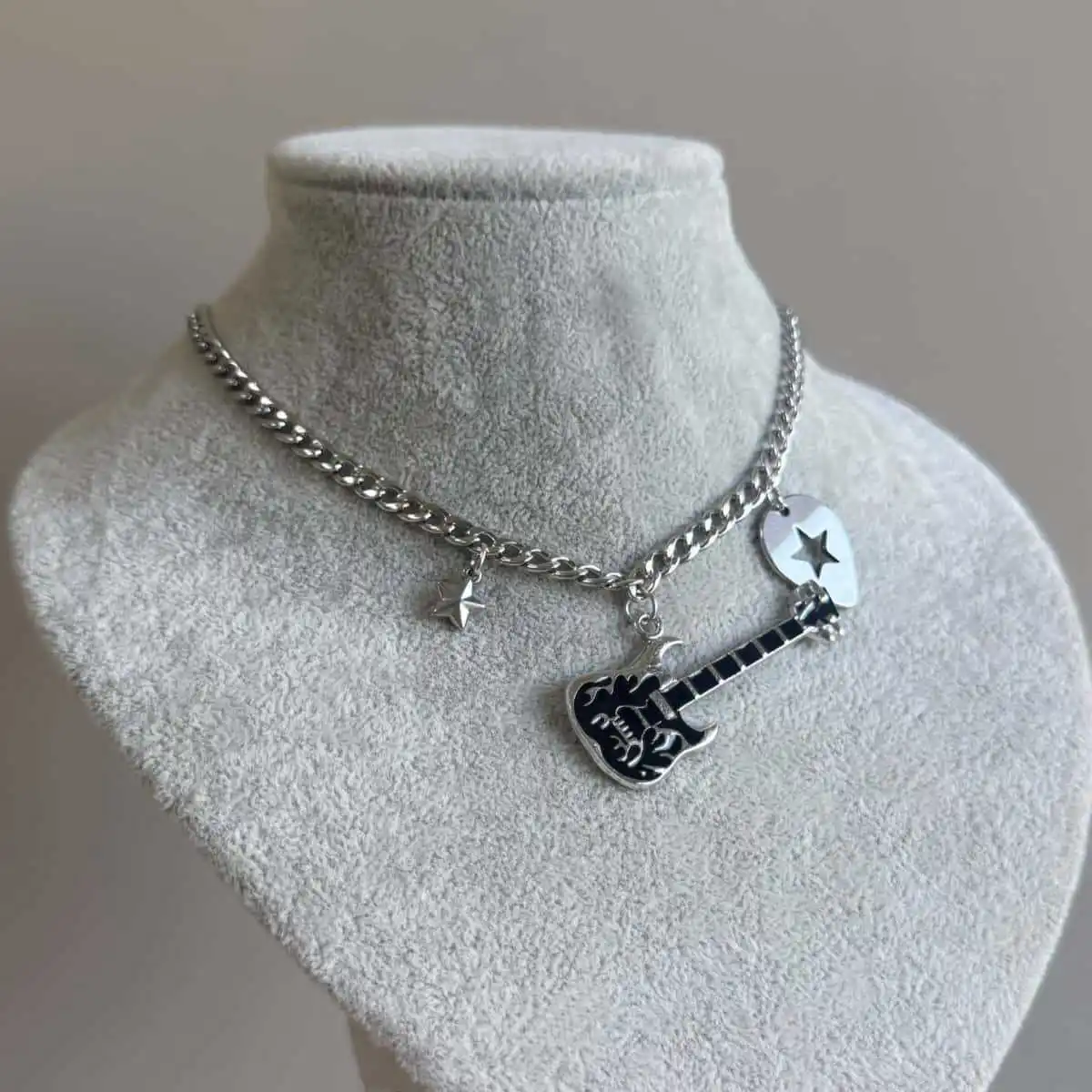 Stainless Steel Guitar Pick Bass Note Pendant Necklace Music Rock Lovers Punk Jewelry for Men and Women