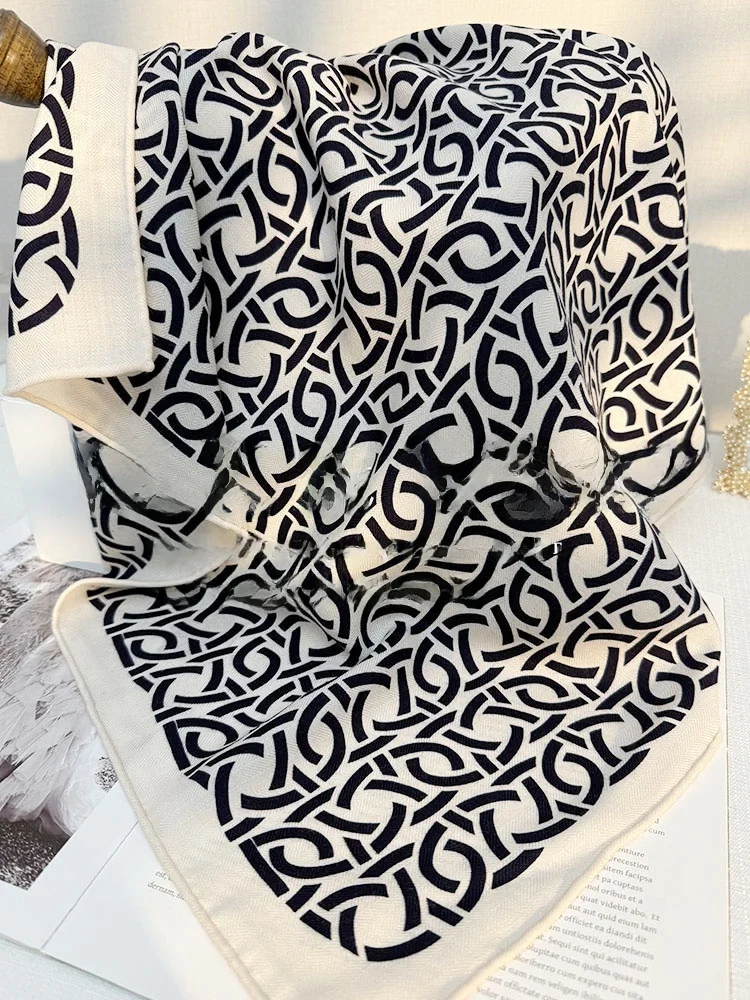 エレガントなシルクウールスカーフ多用途女性用春のおしゃれなネックウォーマー多用途ショルダーショール装飾プリント柄