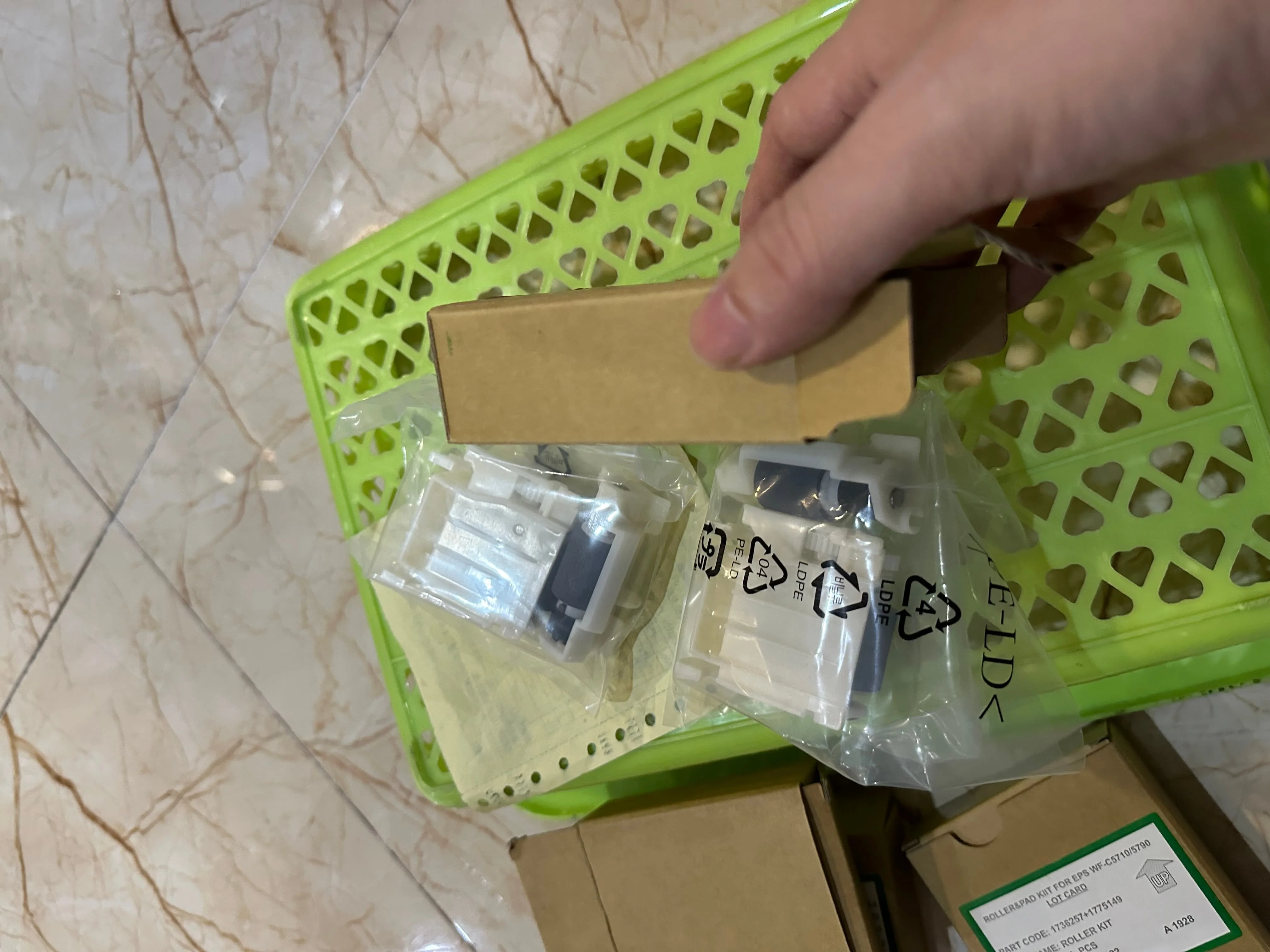 

5X Pickup Roller Kit for EPSON WF C529R C579R C5210 C5290 C5299 C5710 C5790 M5298 M5299 M5799 ET-8700