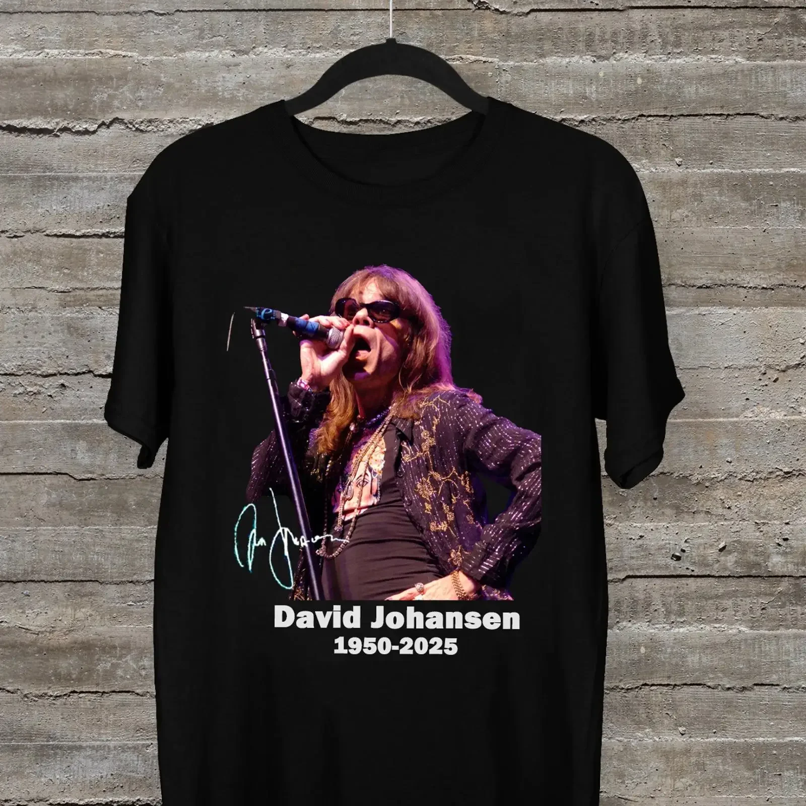 Remembering David Johansen 1950 2025 New York Dolls Black All Size T Shirt AR964 vintage Washed homme Stylish Casual fashion