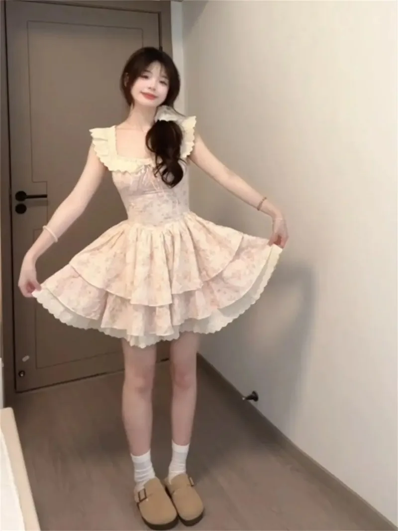 2025年新作 夏 花柄ワンピース レディース ノースリーブ フリルヘム レイヤードスカート スイートガール ハイウエスト スリム エレガント プリンセスドレス