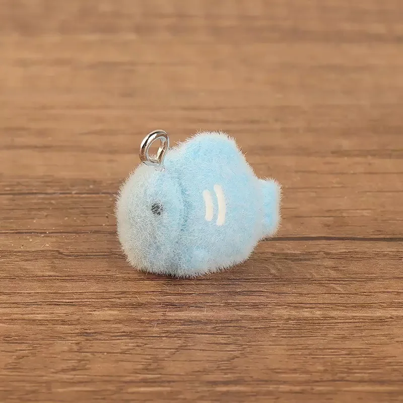 5/10 قطعة يتدفقون الأسماك الزرقاء الراتنج السحر الحيوان قلادة DIY بها بنفسك سلاسل الهاتف المفاتيح القرط ملحق لصنع المجوهرات العثور