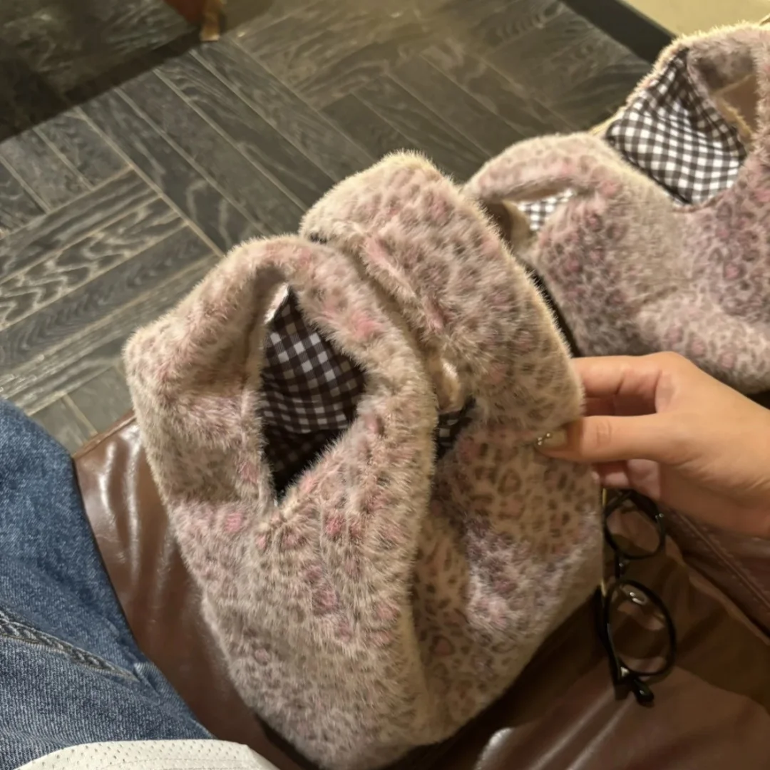 豪華な紫のヒョウ柄カードバッグ、CCD収納バッグ、イヤホンウォレットポータブルソフトでかわいいハンドバッグ、口紅メイクアップバッグ