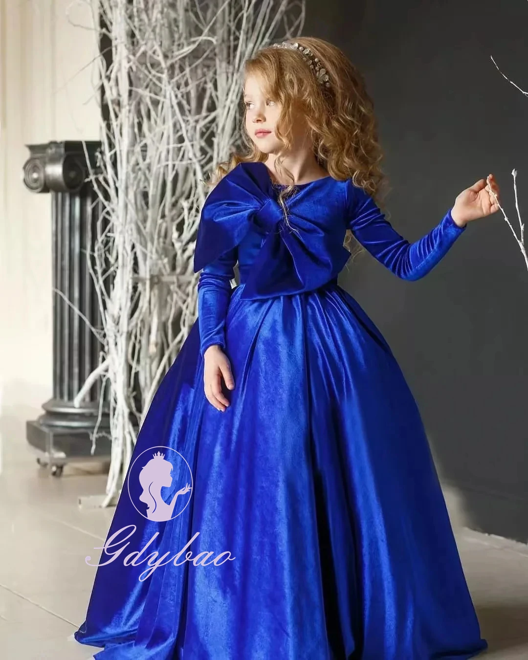 Customized Royal Blue Flower Girl Dress For Wedding With Bow Puffy Velet Full Sleeves Kids Birthday First Communion Ball Gowns