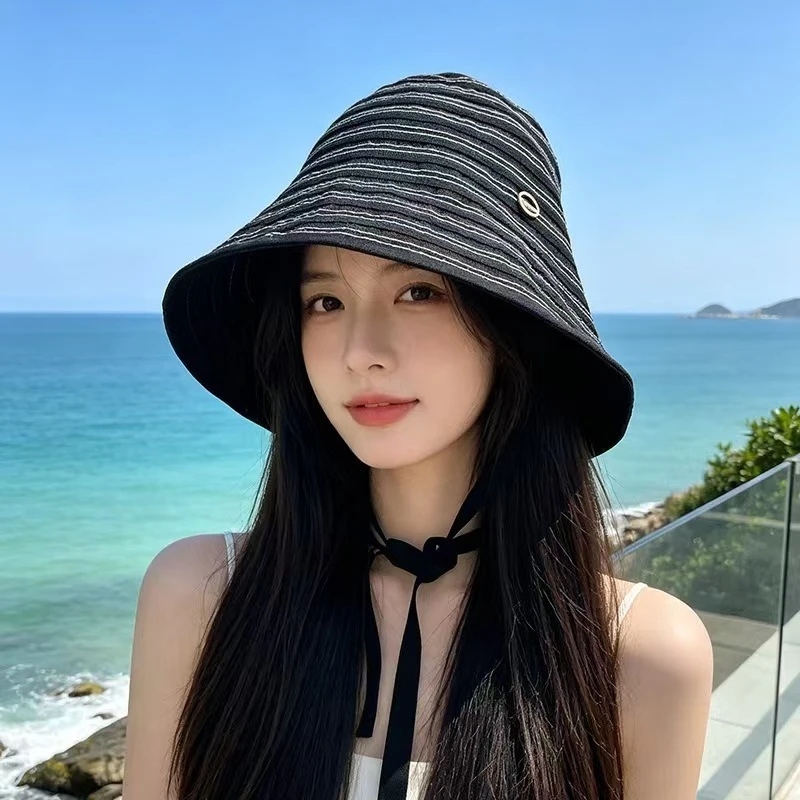 Korean Style Fashion Striped Sun Hat, Adjustable Chin Strap Bucket Hat for Large Head Circumference, Ideal for Beach Vacation