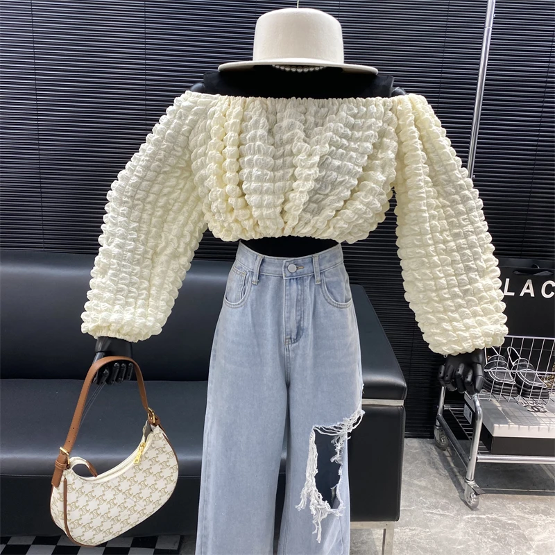 

New 2022 fashion Designer new style Famous brand Straight neck strapless Long sleeve Top Bubble lattice Exposed navel Top