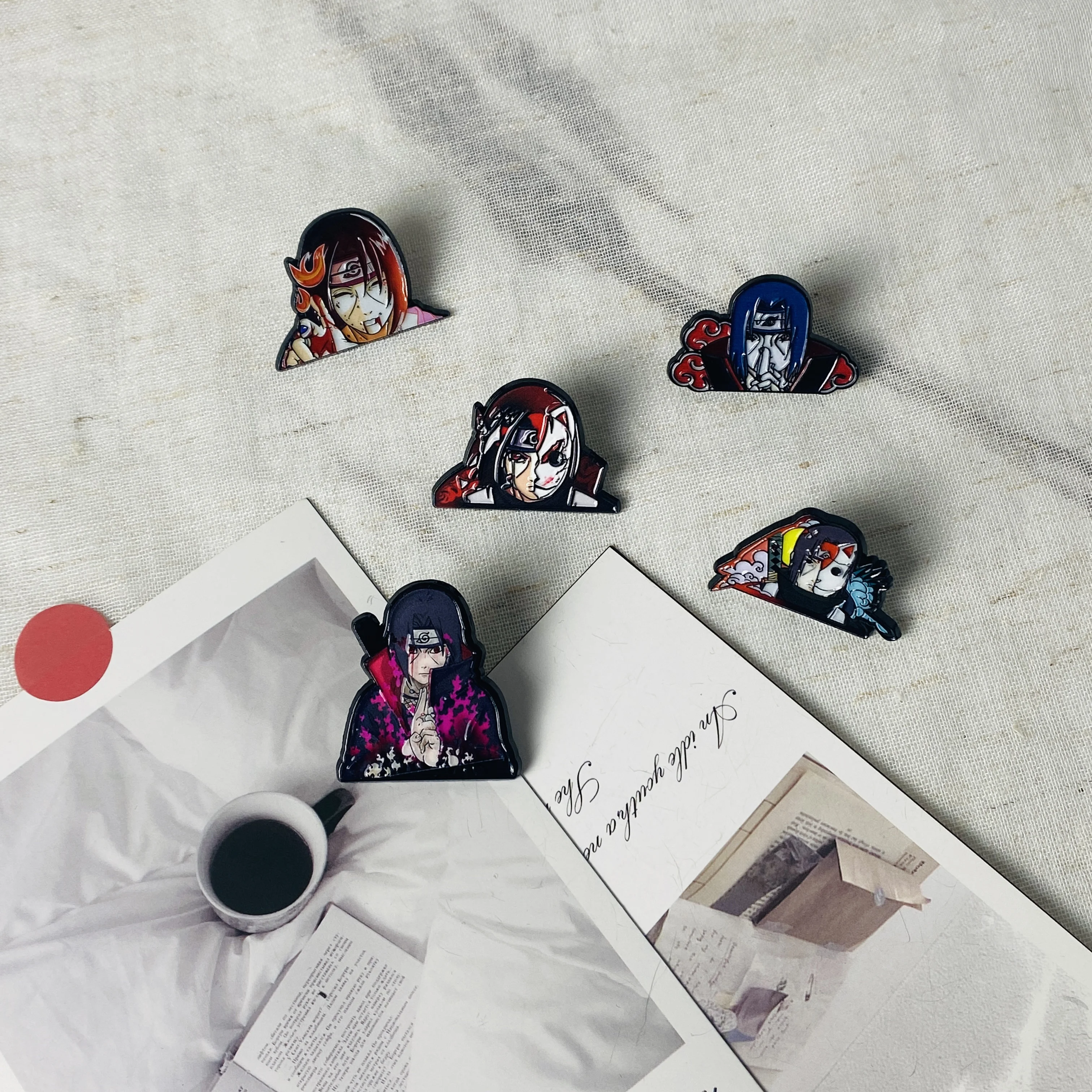 

Anime Brooch with Clothing Emblem Brooches Pin Gifts Badge on Backpack Costume Accessories Fashion Jewelry Gifts for Friends