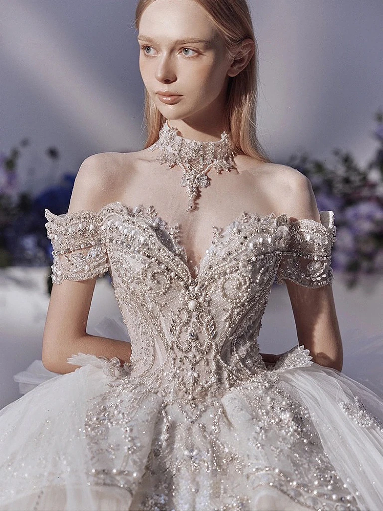 Sexy Luxury Wedding Dress Bead Pearl Necklace Off Shoulder Sequined Princess Sparkly Crystal Appliques Court Train Bridal Gowns