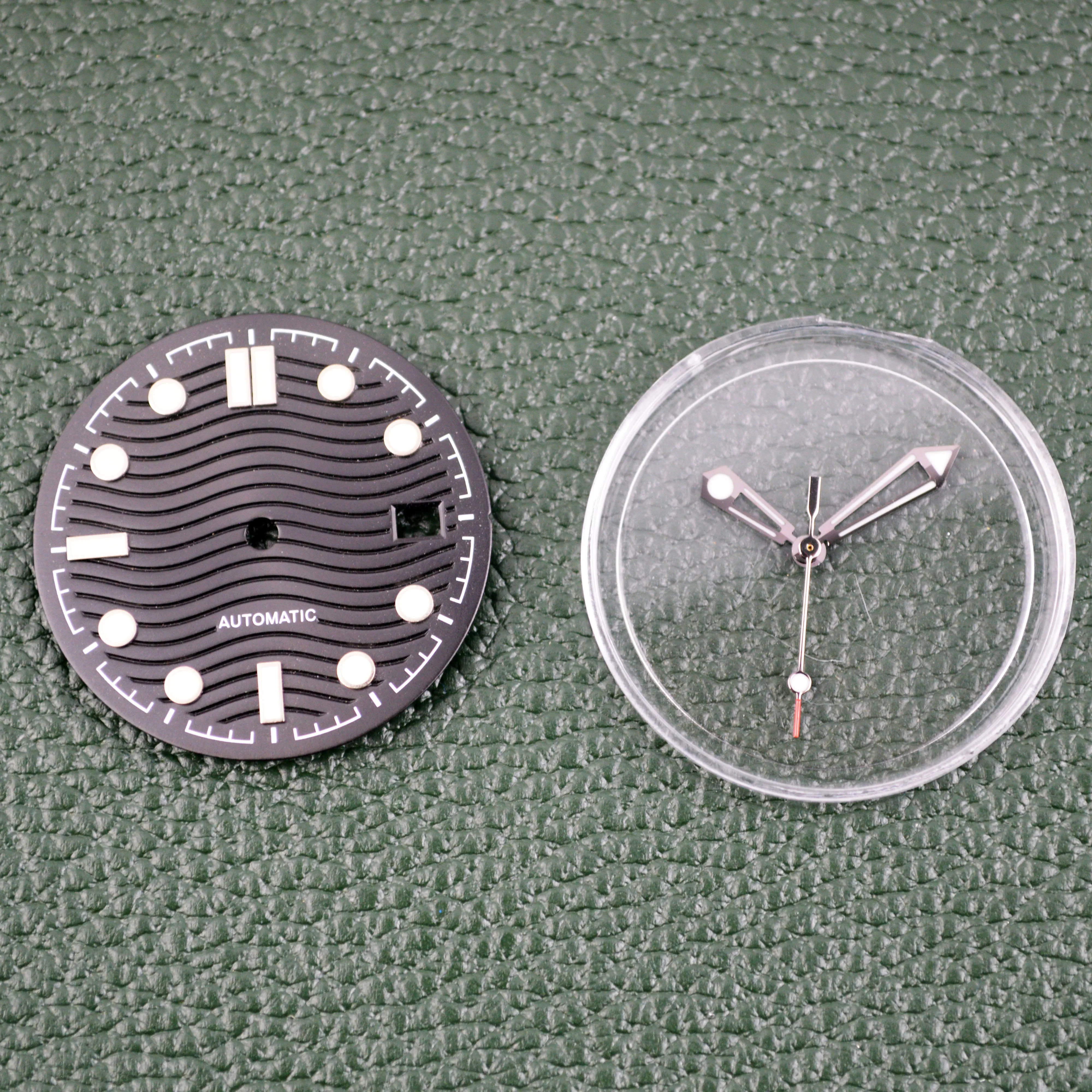 for Seamaster Dial Hand 31mm NH35 Watch Dial Watch Hands Green Luminous Watch Accessories Fit NH35/NH36/ Mechanical Movement