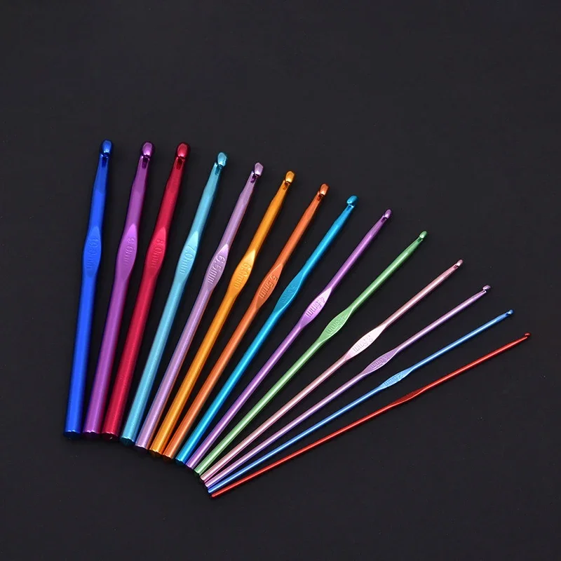14pcs Aluminum Yarn Knitting Needles Metal Crochet Tip Needles for DIY Needle Hand Craft Yarn Weaving Needle Sewing Tool