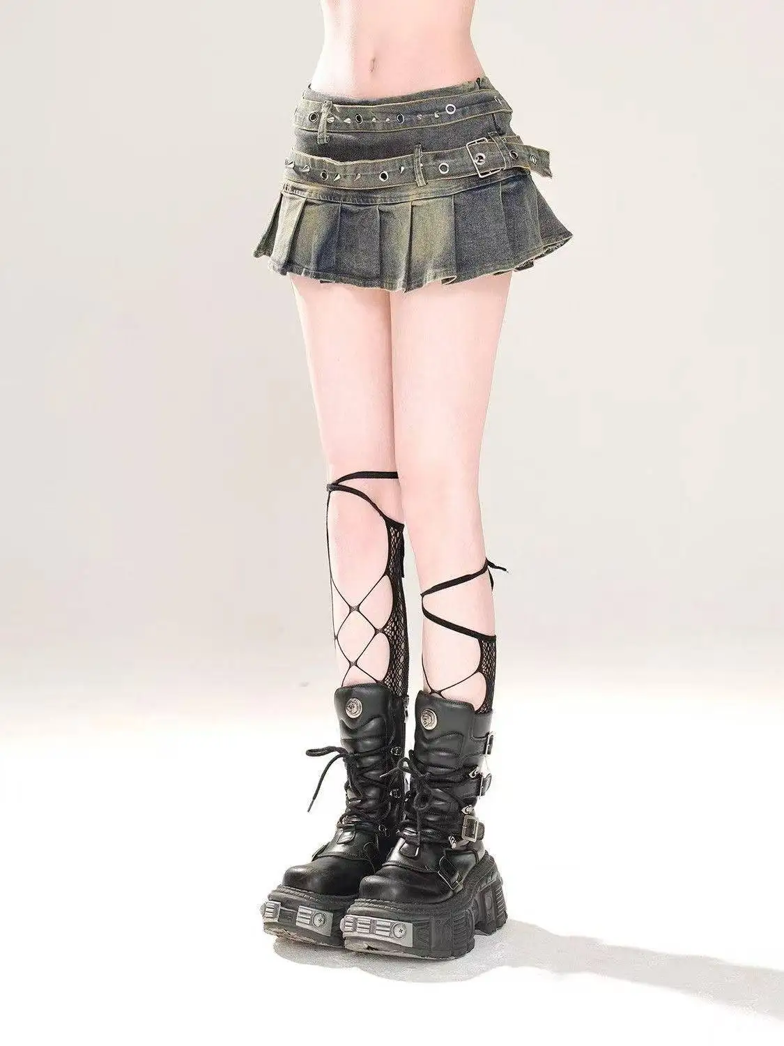 Black Gothic Mini Skirt Woman Y2K Korean Fashion High Street Aesthetic Elegant Retro A-line Mini Denim Skirt Outfits 2025 - Image 4