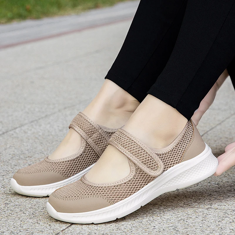 Unisex Solid Mesh Walking Footwear Minimalist No Decor Lightweight Cushion Sole Versatile Daily Stroll Walking Comfort Sneakers