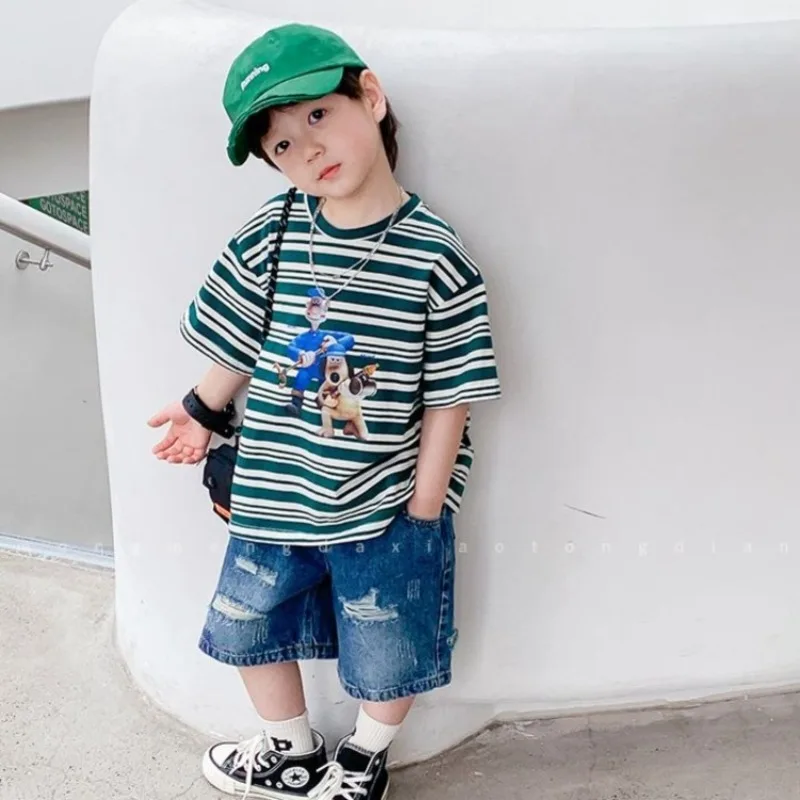 

Новые летние джинсовые шорты для мальчиков 2026 года: рваные, повседневные, стильные, модные, для малышей