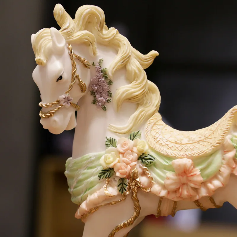 Carousel Music Box. Rocking Horse Lullaby Music Box. Creative Gifts for Girls and Children, European Desktop Ornaments