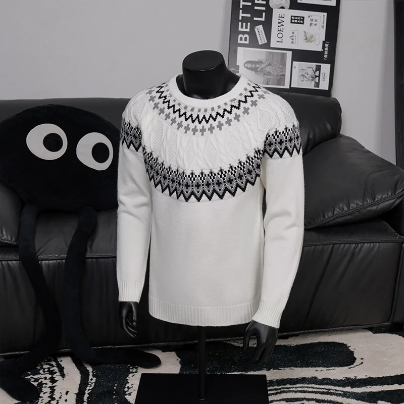 

Geometric Pullover Long Sleeve Fashion Retro Pattern Sweater Round Collar Top