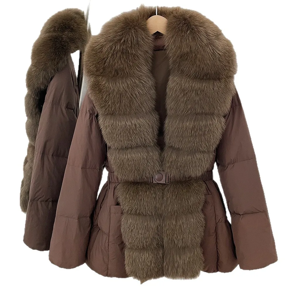 سترة نسائية شتوية لعام 2025 بخصر طويل مع ياقة من فرو الثعلب على الموضة الفرنسية #5