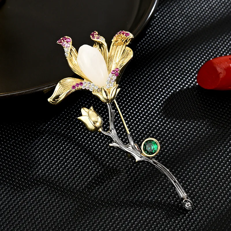 Chinese Style Elegant Luxury Lucky Magnolia Brooch With Hetian Jade Sparkling Zircon Auspicious Blessing Jewelry For Women Gift
