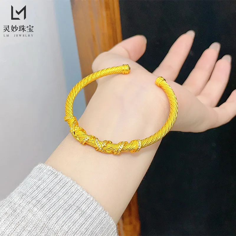 

Женский старинный витой однотонный открытый браслет из 24-каратного золота, AU999 | Гравировка «Грация» со скрытыми меандерными мотивами между завитками.